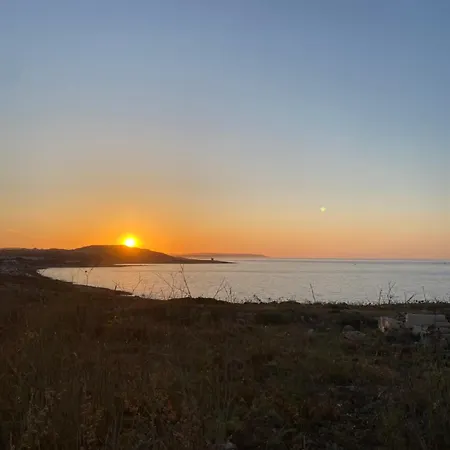 Pembroke Suites Bed & Breakfast