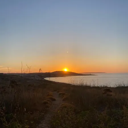 Pembroke Suites فندق مبيت وإفطار 3*