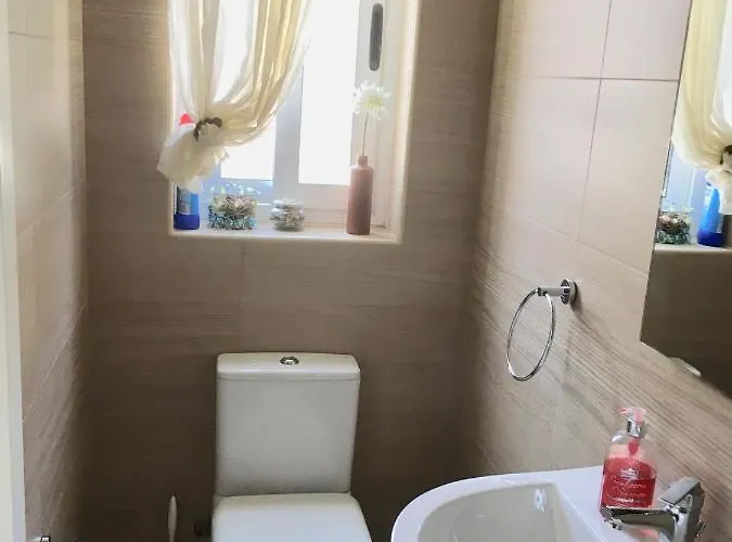 فندق مبيت وإفطار Pembroke Suites بيمبروك