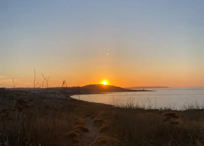 Pembroke Suites Bed & Breakfast 3*