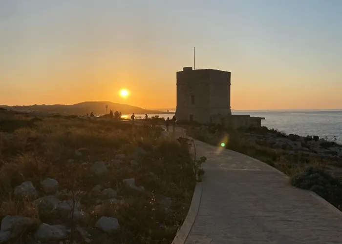 Bed & Breakfast Pembroke Suites 3*